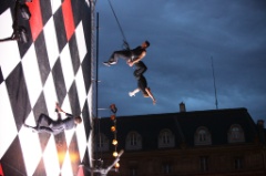 Foot vertical  et Carte Blanche 32 * 5616 x 3744 * (10.35MB)